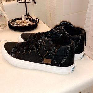 Blowfish shoes size 7